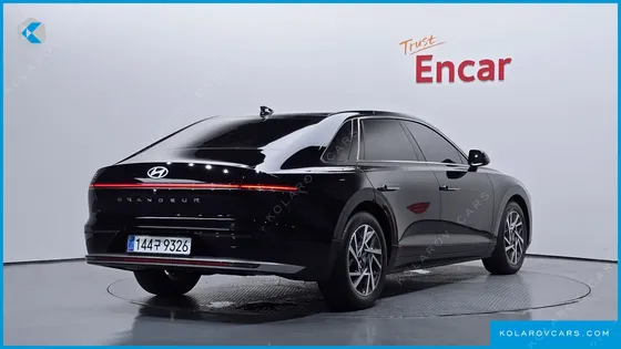 HYUNDAI GRANDEUR 2,5 GASOLINE 2WD