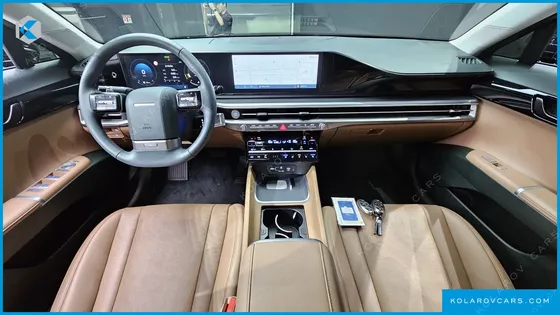 HYUNDAI GRANDEUR 2,5 GASOLINE 2WD