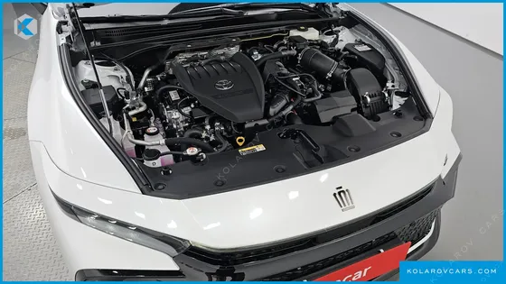 TOYOTA CROWN 2.4 4WD DUAL BOOST HYBRID
