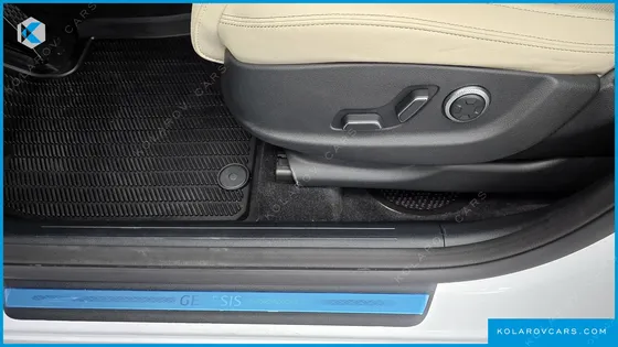 GENESIS GV70 2.5T GASOLINE AWD