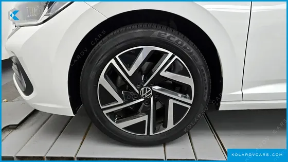 VOLKSWAGEN JETTA 1.5 TSI PRESTIGE