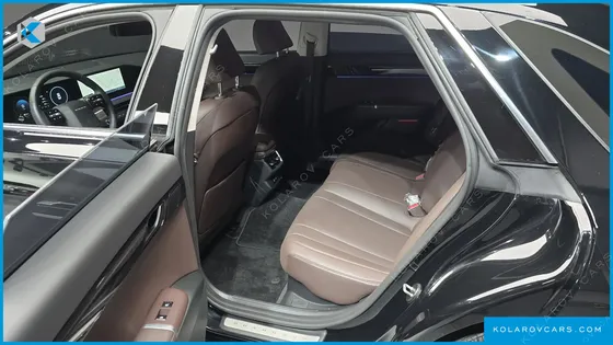 HYUNDAI GRANDEUR PREMIUM