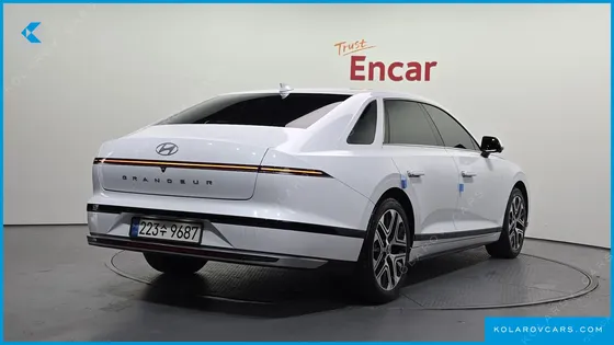 HYUNDAI GRANDEUR EXCLUSIVE