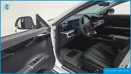 HYUNDAI GRANDEUR EXCLUSIVE