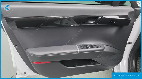 HYUNDAI GRANDEUR EXCLUSIVE