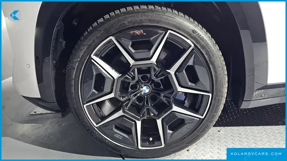 BMW XM 4.4