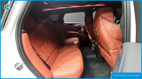 BMW XM 4.4