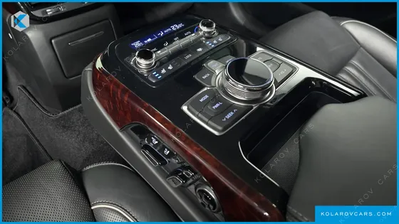 GENESIS EQ900 5.0 GDI AWD