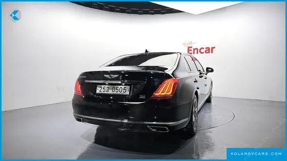 GENESIS EQ900 5.0 GDI AWD LIMOUSINE
