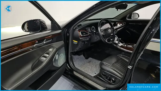 GENESIS EQ900 5.0 GDI AWD LIMOUSINE