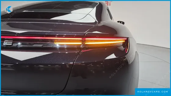 PORSCHE TAYCAN 4S