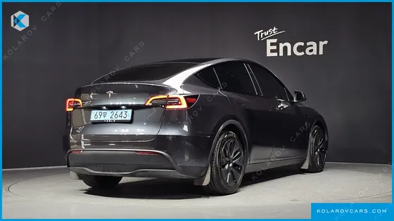 TESLA MODEL Y RWD