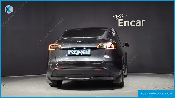 TESLA MODEL Y RWD
