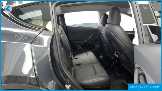 TESLA MODEL Y RWD