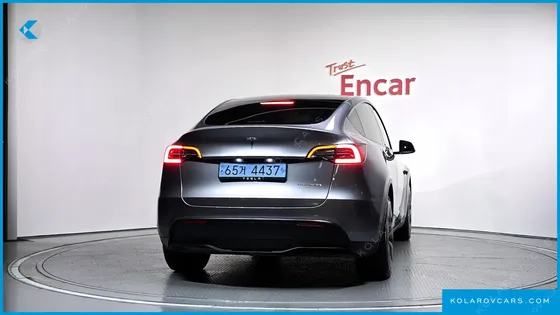 TESLA MODEL Y LONG RANGE AWD