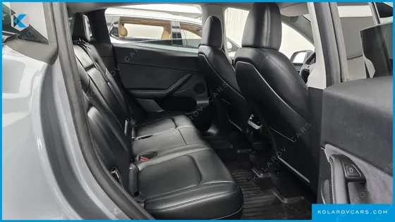 TESLA MODEL Y LONG RANGE AWD