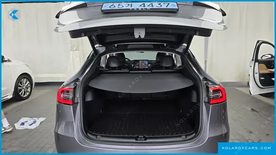 TESLA MODEL Y LONG RANGE AWD