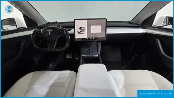 TESLA MODEL Y RWD
