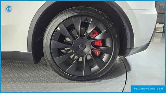 TESLA MODEL Y RWD