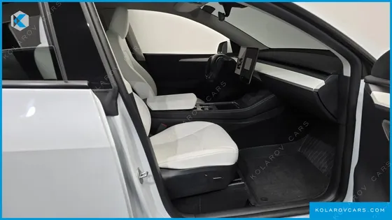 TESLA MODEL Y RWD