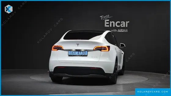 TESLA MODEL Y LONG RANGE AWD