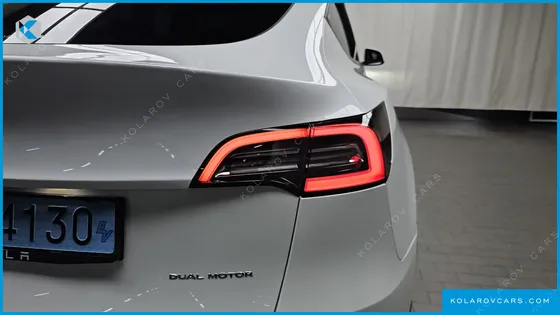 TESLA MODEL Y LONG RANGE AWD
