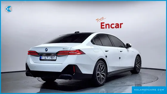 BMW 5 SERIES 520I M SPORT