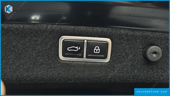 GENESIS G70 GASOLINE 3.3T 4WD