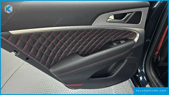 GENESIS G70 GASOLINE 3.3T 4WD