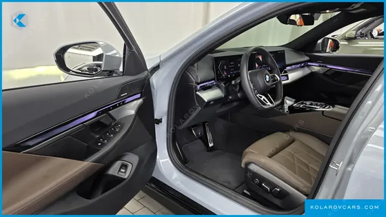 BMW 5 SERIES 523D M SPORT