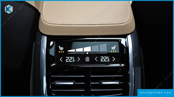 VOLVO XC90 B6 ULTIMATE BRIGHT