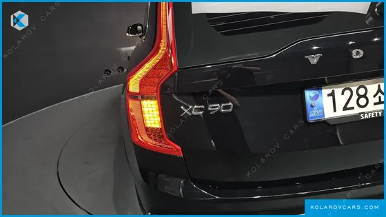 VOLVO XC90 B6 ULTIMATE BRIGHT