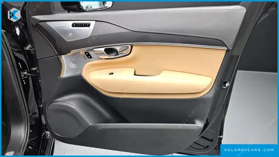 VOLVO XC90 B6 ULTIMATE BRIGHT