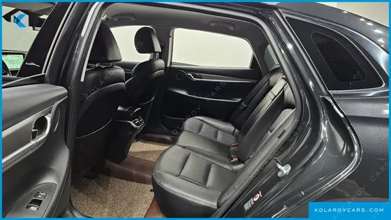 HYUNDAI GRANDEUR LE BLANC