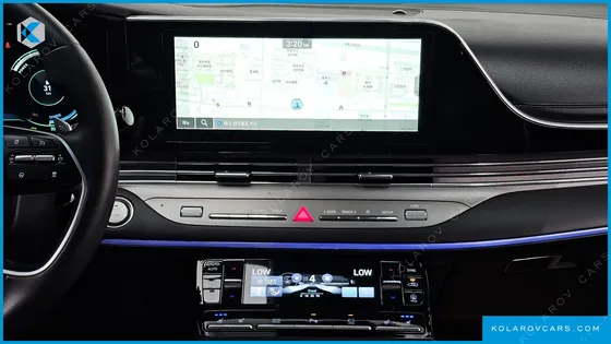 HYUNDAI GRANDEUR LE BLANC