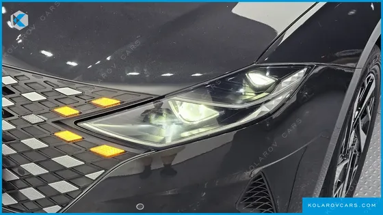 HYUNDAI GRANDEUR LE BLANC