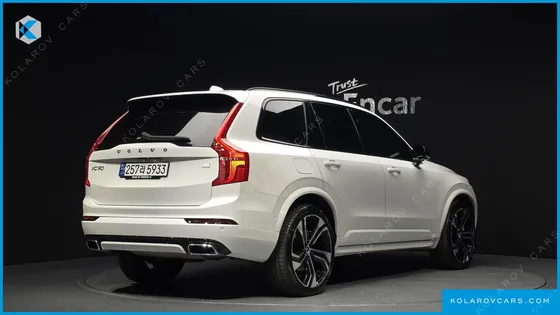 VOLVO XC90 T8 R-DESIGN HYBRID