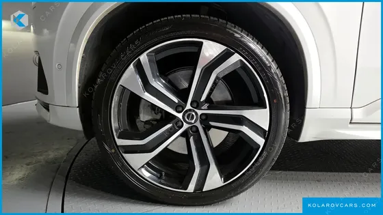 VOLVO XC90 T8 R-DESIGN HYBRID