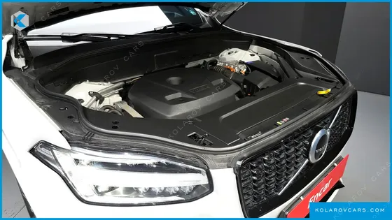 VOLVO XC90 T8 R-DESIGN HYBRID
