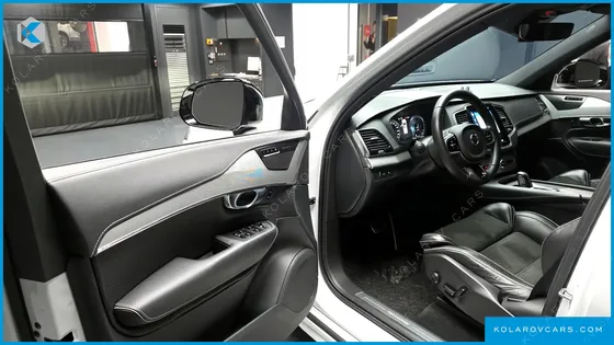 VOLVO XC90 T8 R-DESIGN HYBRID
