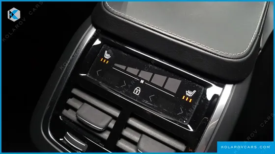 VOLVO XC90 T8 R-DESIGN HYBRID