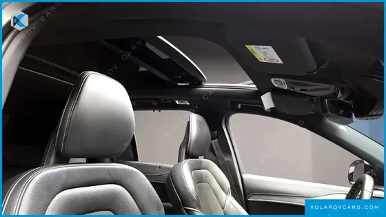 VOLVO XC90 T8 R-DESIGN HYBRID