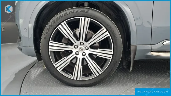 VOLVO XC90 B6 INSCRIPTION