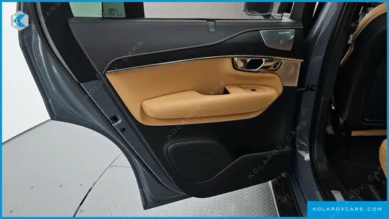 VOLVO XC90 B6 INSCRIPTION