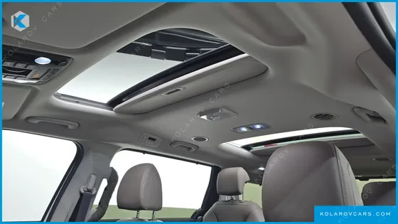 KIA CARNIVAL HEV 9 SEATER X LINE