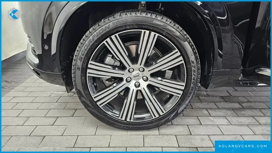 VOLVO XC90 T8 ULTIMATE BRIGHT HYBRID