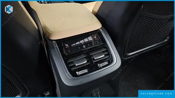 VOLVO XC90 T8 ULTIMATE BRIGHT HYBRID