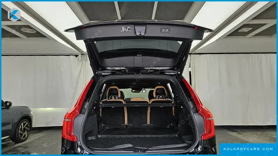 VOLVO XC90 T8 ULTIMATE BRIGHT HYBRID