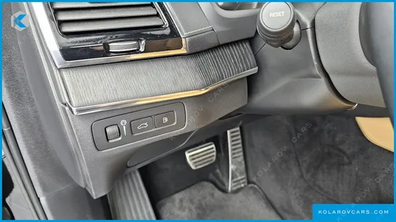 VOLVO XC90 T8 ULTIMATE BRIGHT HYBRID