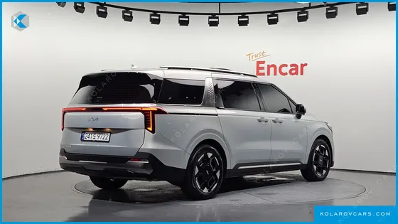 KIA CARNIVAL 7-SEATER SIGNATURE